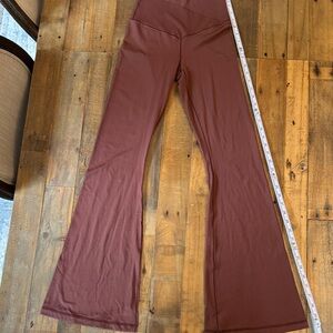Offline by Aerie medium women’s Brown Flared Leggings